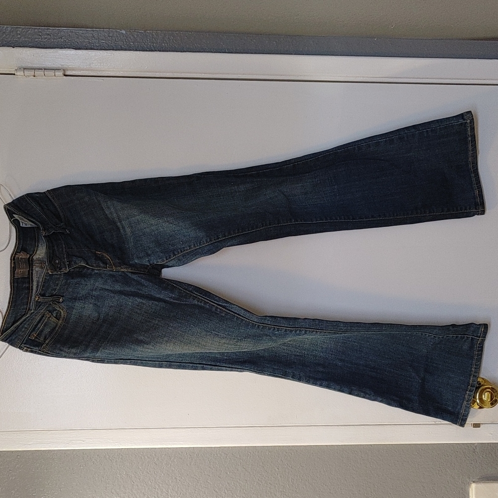 Levi's